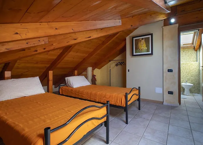 Villa Luna E\' Pedra - Suite In Villa Con Vista Sulla Baia Di Alghero E Piscina, 2 O 3 Camere Private