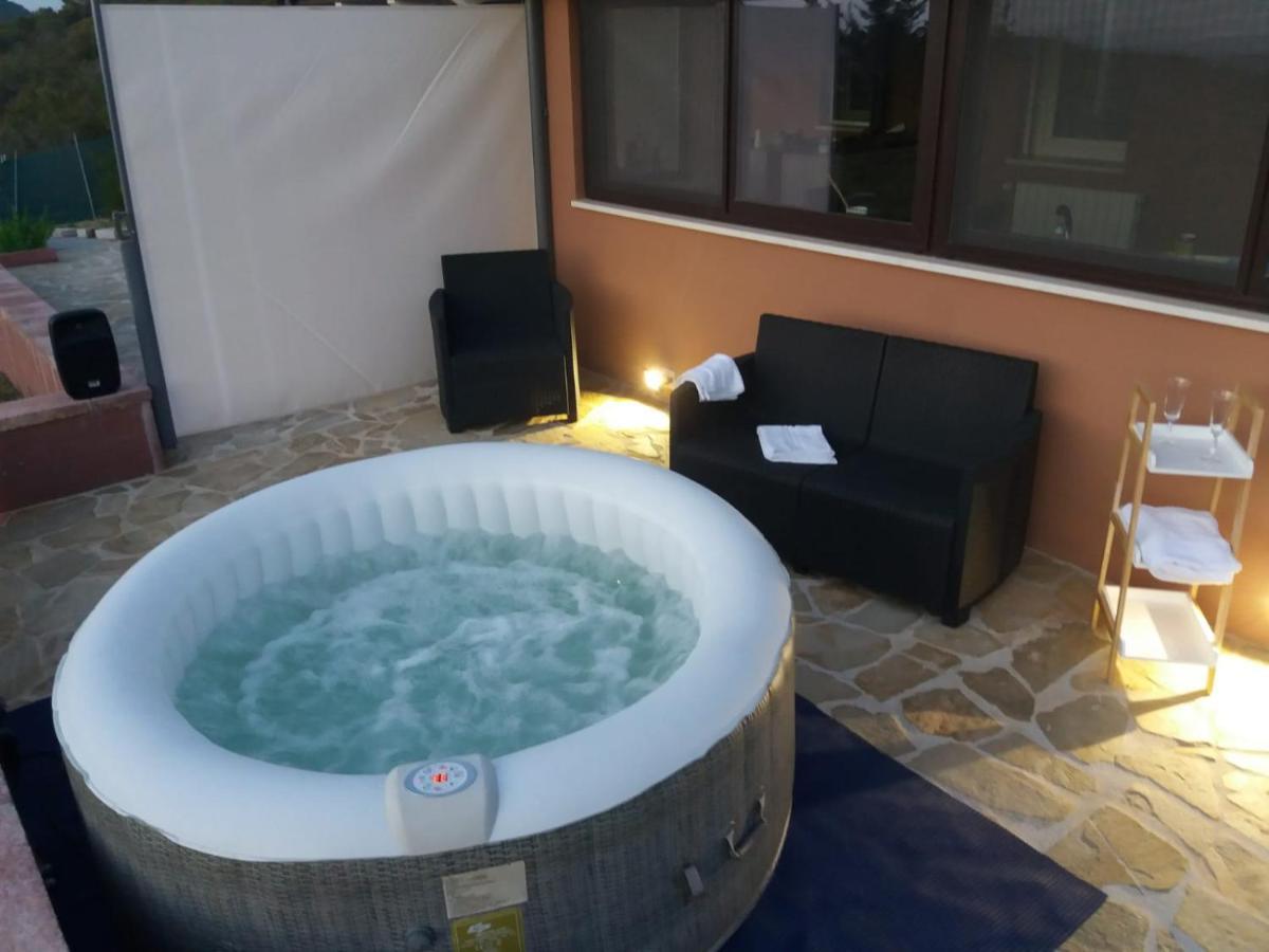 Affittacamere Luna E' Pedra - In Con Vista Sulla Baia Di E Piscina, 2 O 3 Private Alghero