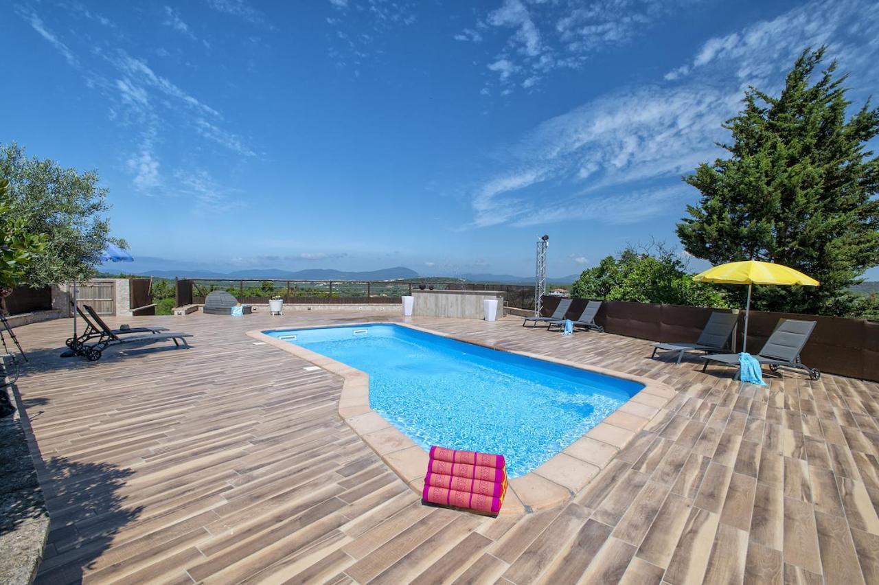 Gasthuis Luna E' Pedra - In Con Vista Sulla Baia Di E Piscina, 2 O 3 Private