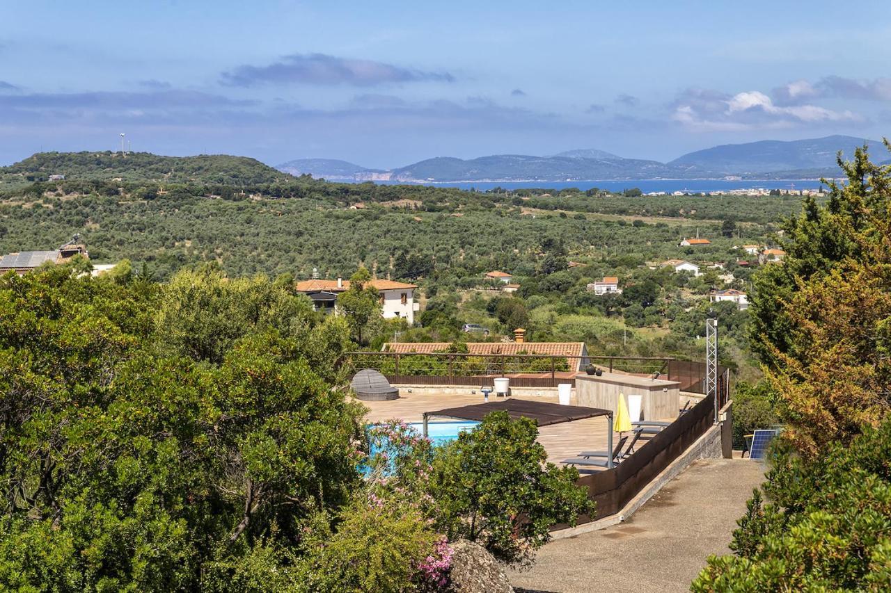 Luna E' Pedra - In Con Vista Sulla Baia Di E Piscina, 2 O 3 Private * Alghero